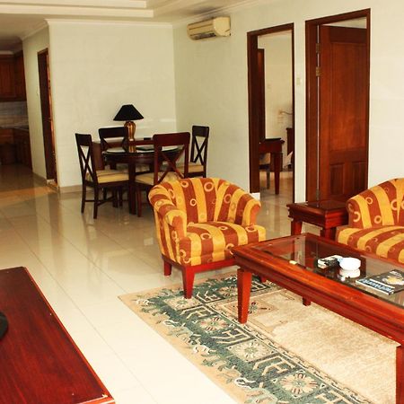 Travellers Suites Serviced Apartments Medan Ngoại thất bức ảnh