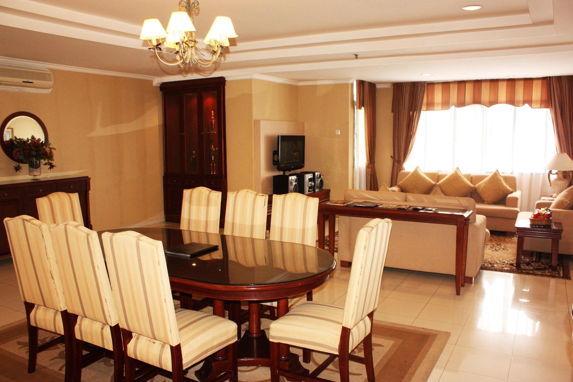 Travellers Suites Serviced Apartments Medan Ngoại thất bức ảnh