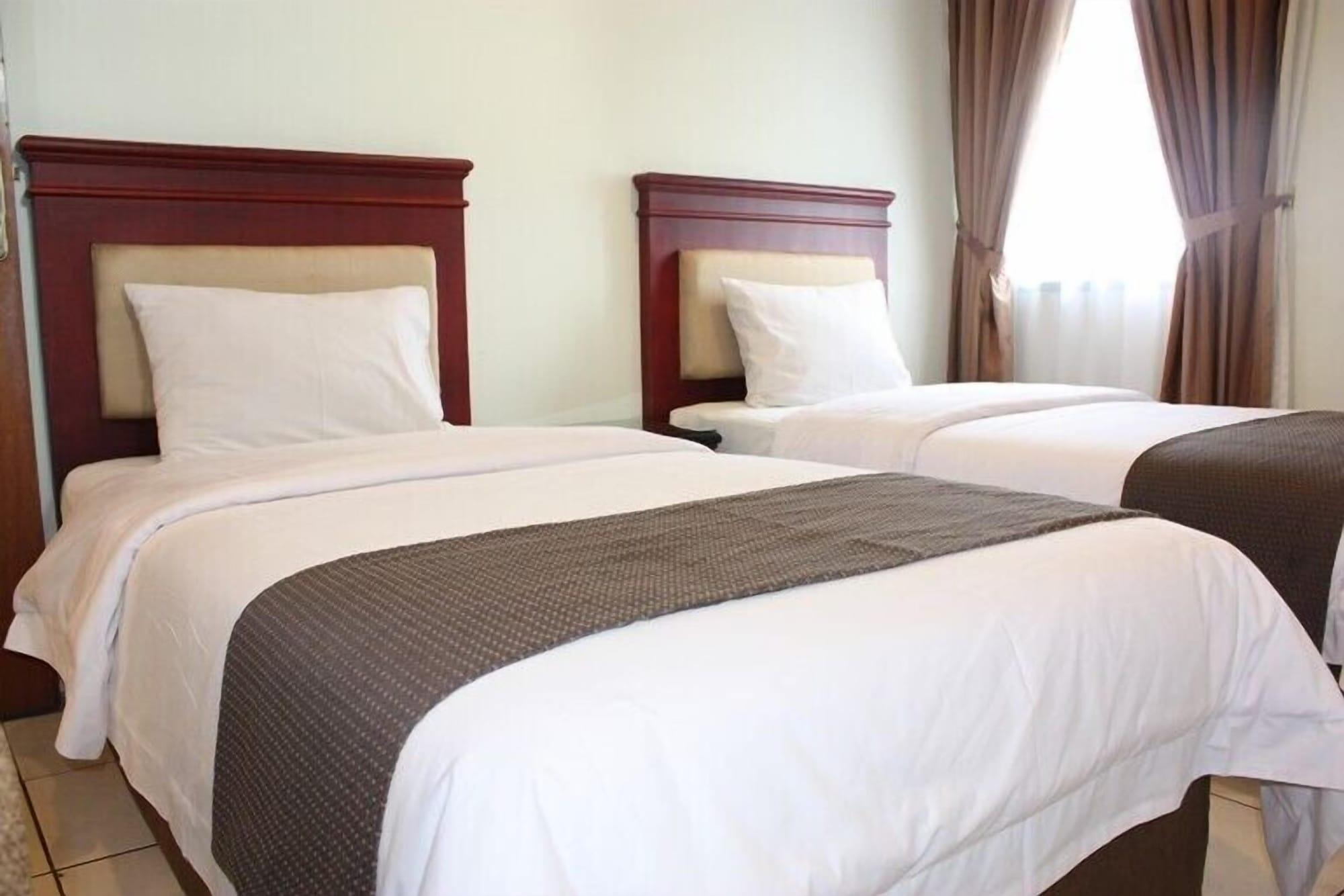 Travellers Suites Serviced Apartments Medan Ngoại thất bức ảnh