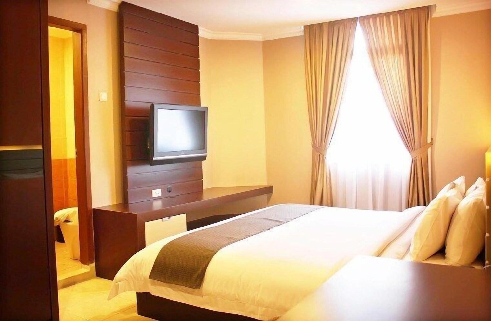 Travellers Suites Serviced Apartments Medan Ngoại thất bức ảnh