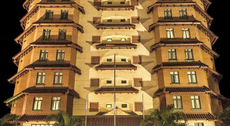 Travellers Suites Serviced Apartments Medan Ngoại thất bức ảnh