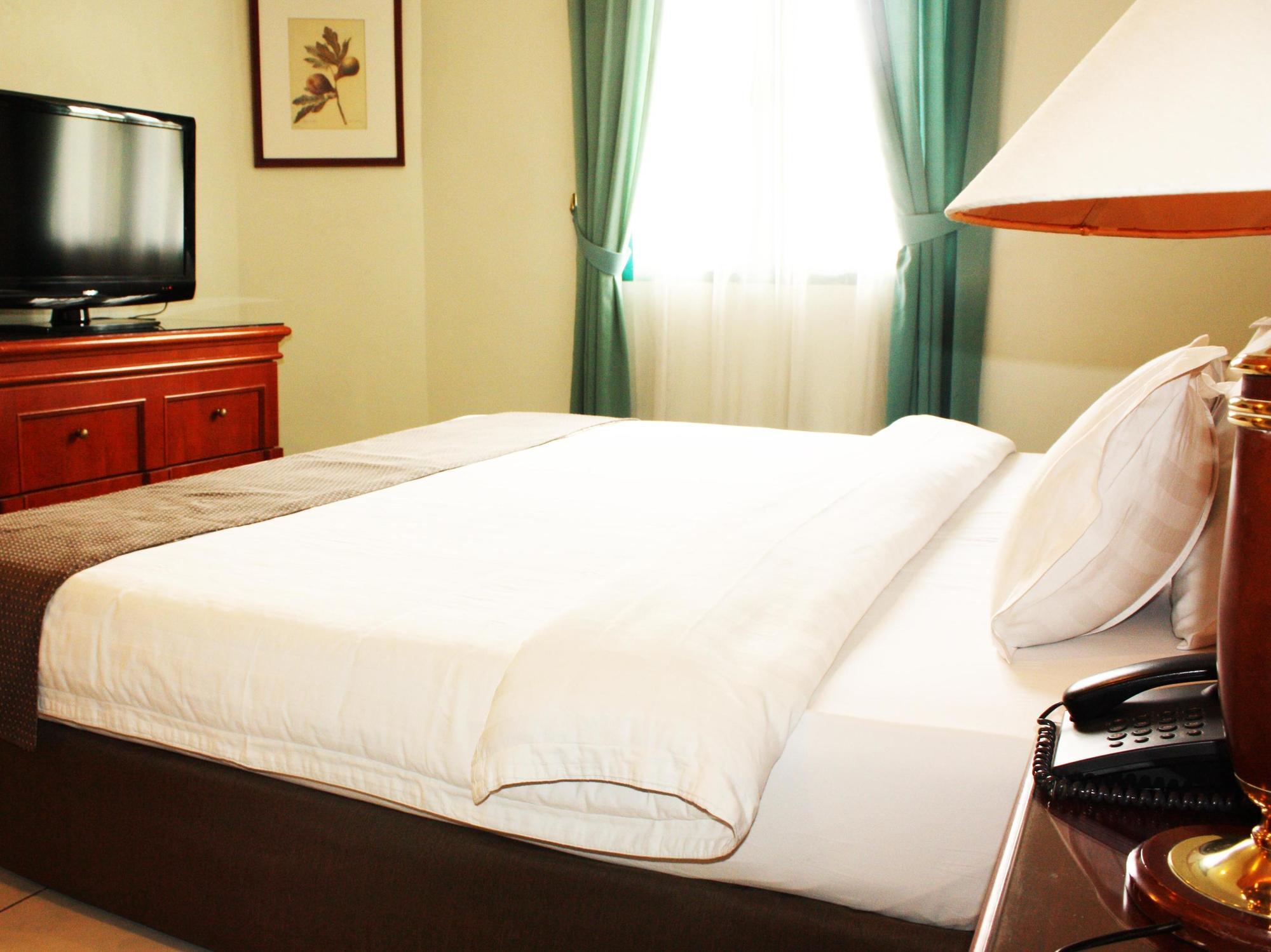 Travellers Suites Serviced Apartments Medan Ngoại thất bức ảnh