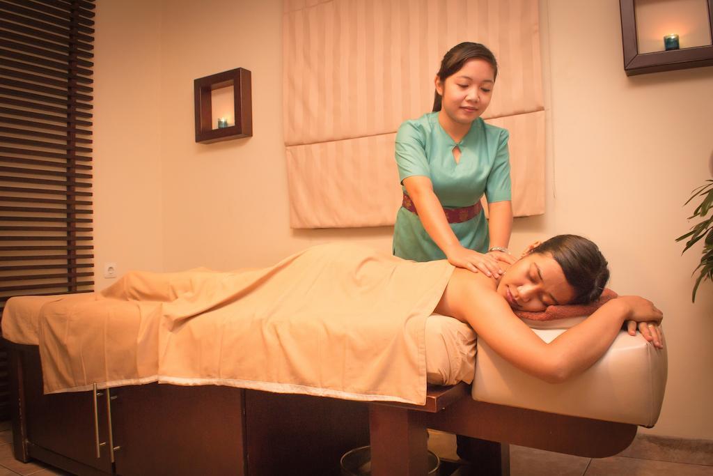 Travellers Suites Serviced Apartments Medan Ngoại thất bức ảnh