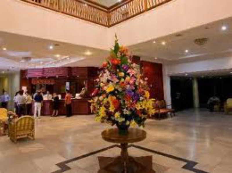Travellers Suites Serviced Apartments Medan Ngoại thất bức ảnh