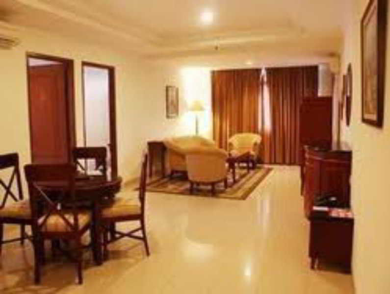 Travellers Suites Serviced Apartments Medan Ngoại thất bức ảnh