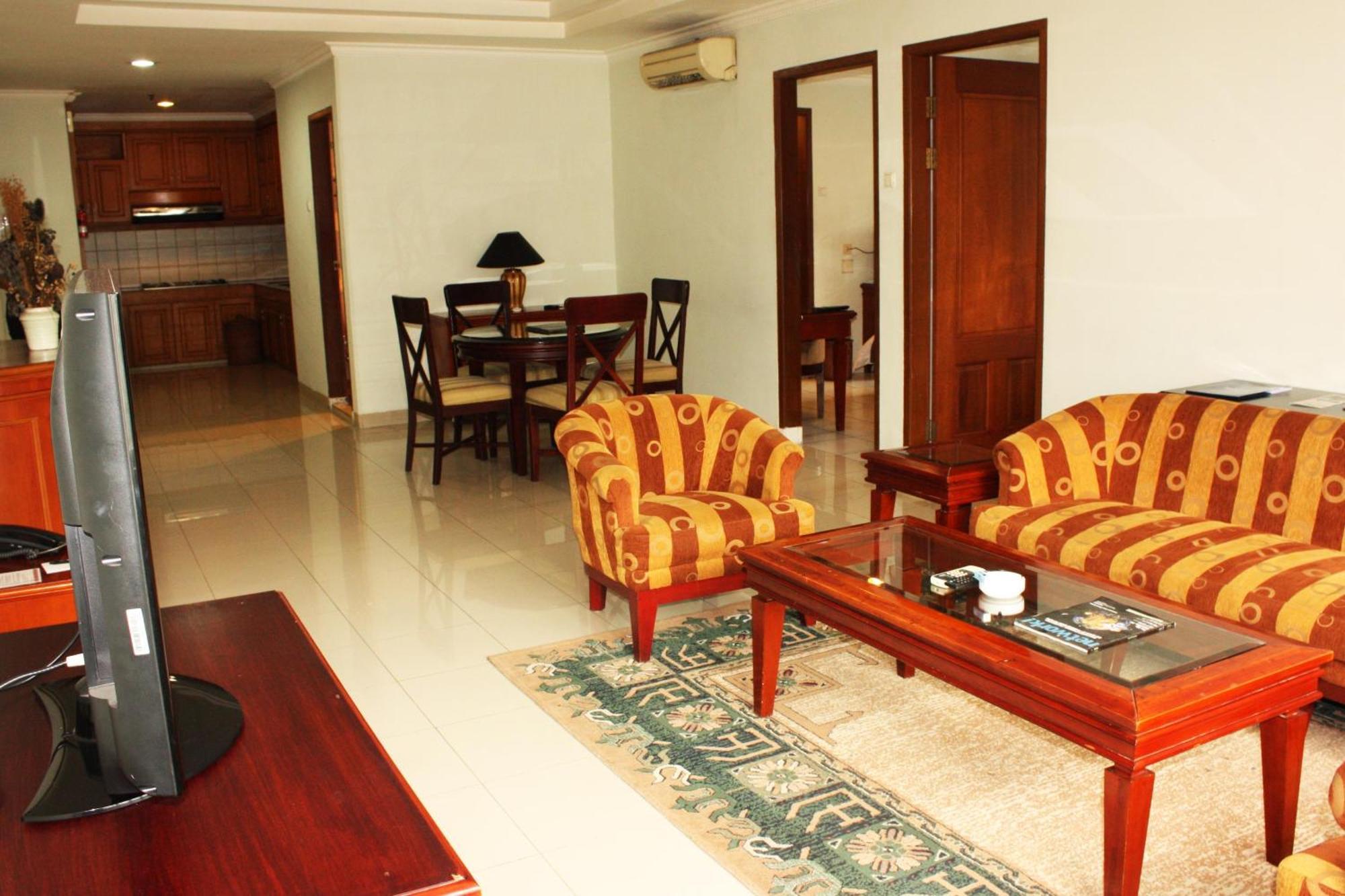 Travellers Suites Serviced Apartments Medan Ngoại thất bức ảnh