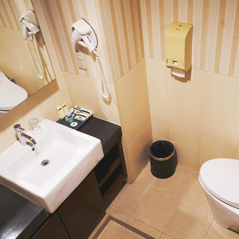 Travellers Suites Serviced Apartments Medan Ngoại thất bức ảnh